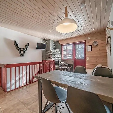 Aurora Center By Aavalevi Apartment