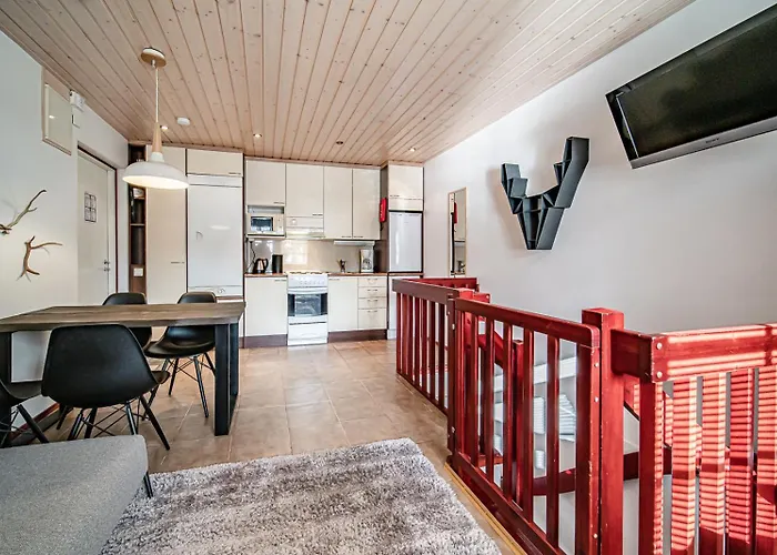 Aurora Center By Aavalevi شقة